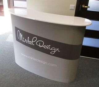 Mainospöytä Mirtel Design